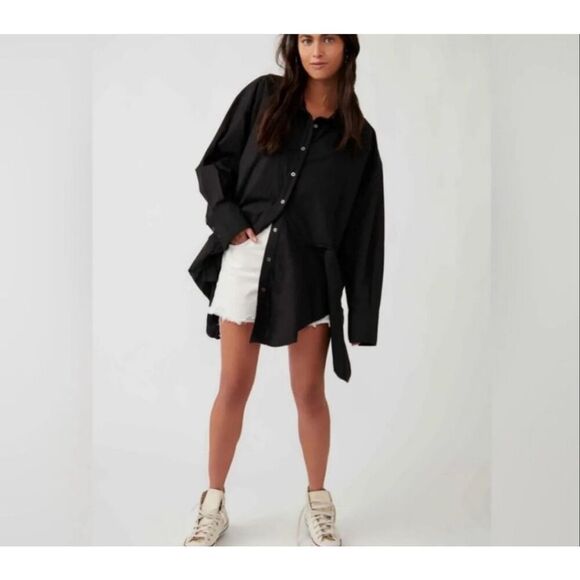 We The Free Tops - NWT We The Free People Freya Poplin Tunic Blouse Top Black Button Fray